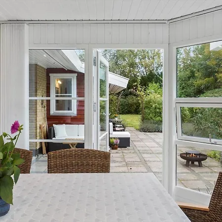 1111-stege-ulvshalevej-111 別荘 *